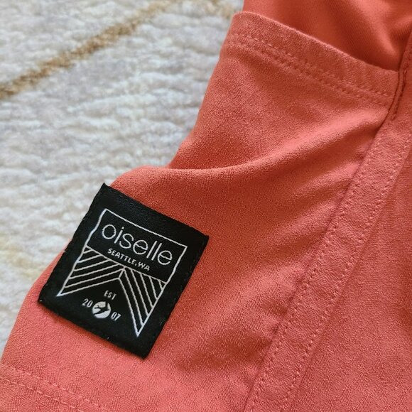 Oiselle Roga Shorts Size 4 Coral Pink | Running Athletic Gym Shorts - Picture 3 of 7